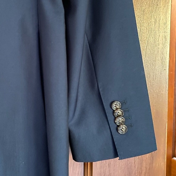 Suitsupply Napoli Mid-Blue Suit in VBC Wool (40L, 32” Waist / 32” Inseam) - Picture 7 of 12